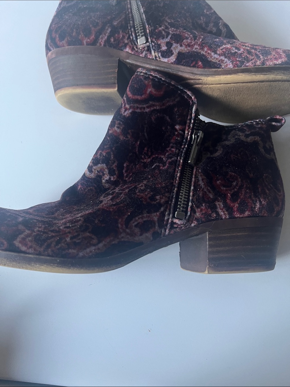 Lucky Brand Velvet Paisley Ankle Boots in purple mixed paisley - Picture 4 of 6
